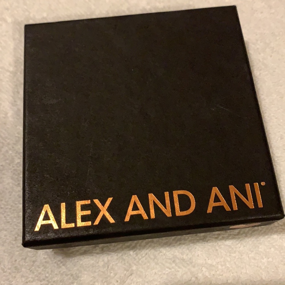 NWT Alex & Ani Glimmer wrap metallic blue bracelet - Picture 3 of 3